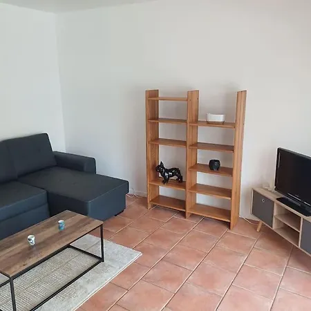 Maison - 03000 *